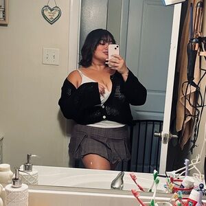 Meet your Posher, Siera